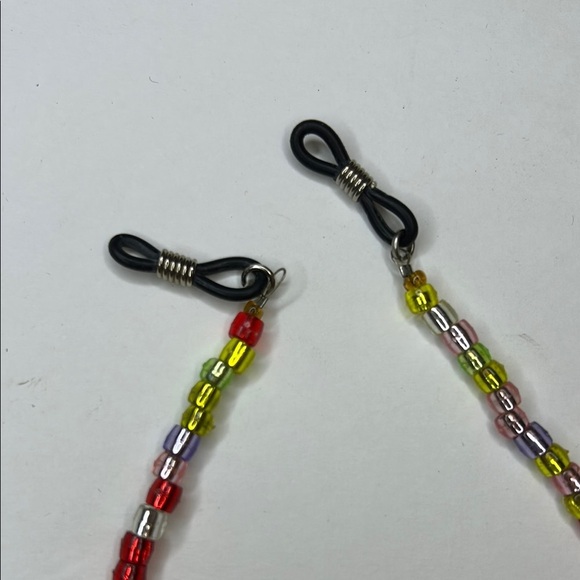 Glasses / sunglasses holder with Yellow and Brown flowers and colorful beads - Picture 2 of 6